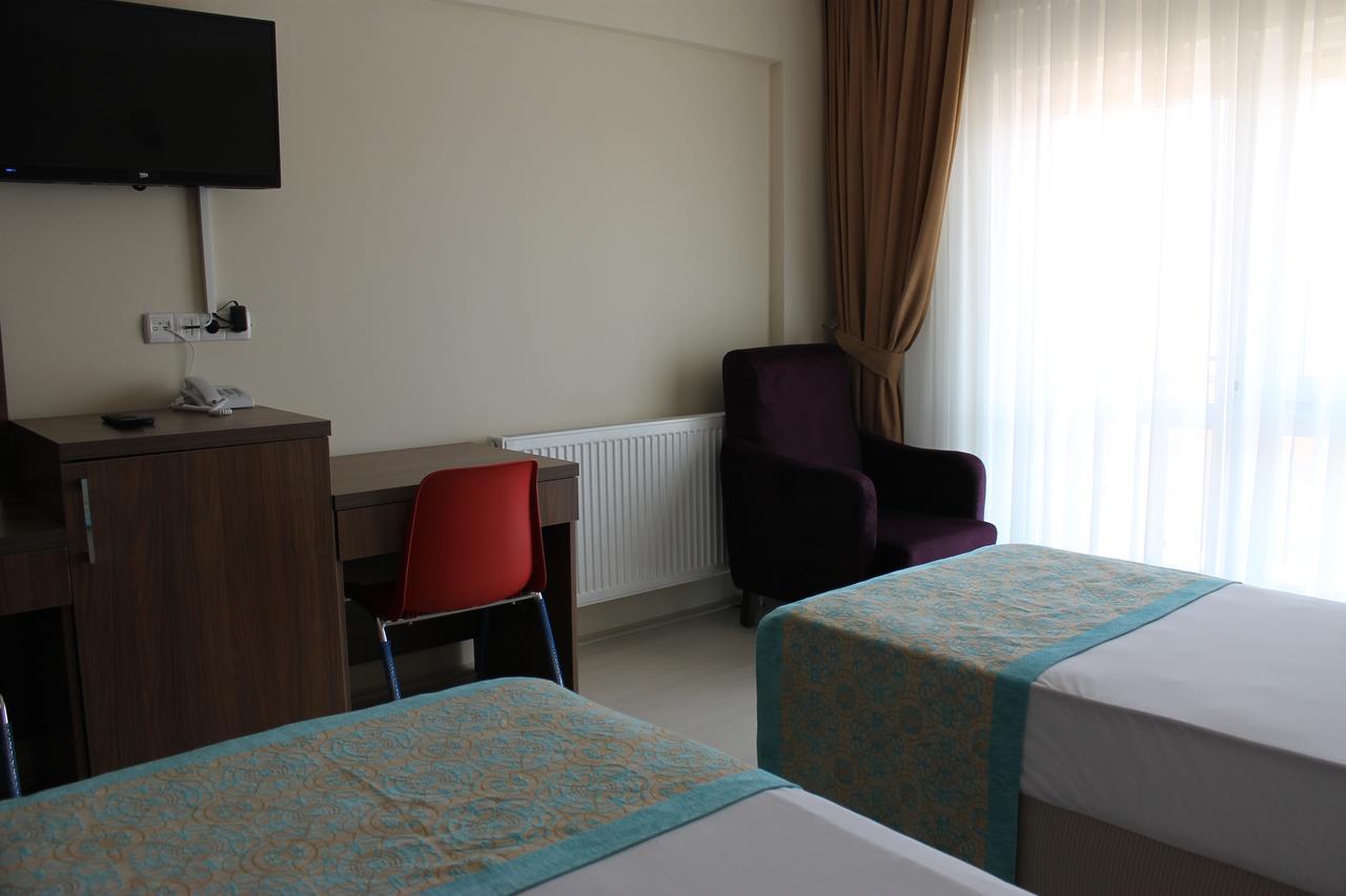 Akpinar Hotel Altintas Esterno foto