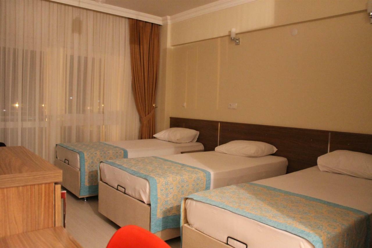 Akpinar Hotel Altintas Esterno foto